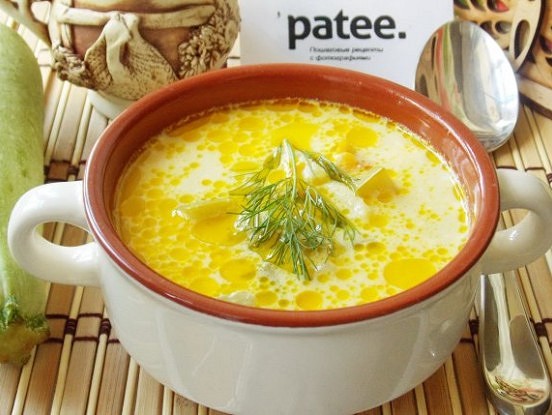 Siera zupa ar jaunajiem kabačiem