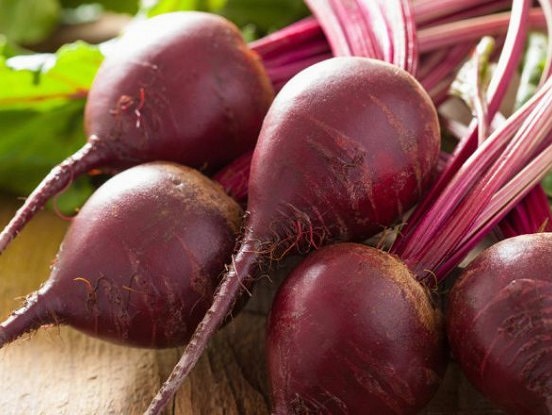 Ļoti veselīgas sulas, kuru pamatā ir bietes