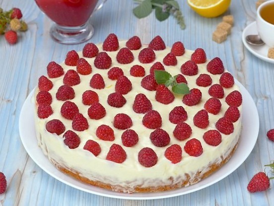 Aveņu muss kā torte