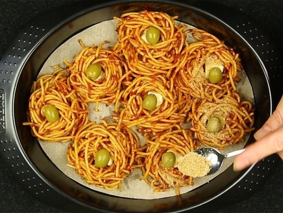 Spagetti "ligzdiņas".