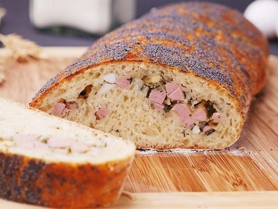 Itāļu maize ar pildījumu