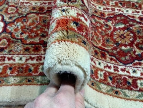 Paklāja tīrīšana turku gaumē: vienkārša un ekonomiska