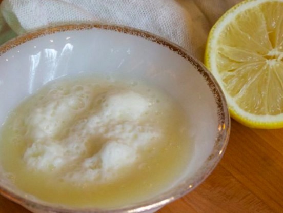 Kā var noderēt soda ar citronu