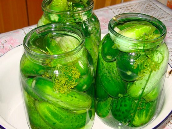 Vecmāmiņas kraukšķīgie gurķi