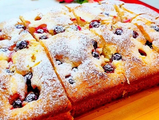 Nevis pīrāgs, bet zelts. Es mācīju visiem saviem draugiem pagatavot šo garšīgo našķi. Tikai daži cilvēki zina šo brīnišķīgo recepti